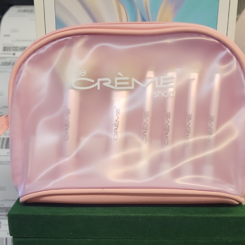 The Creme Shop Set of 6 Brushes Cosmetic Zipper Bag New